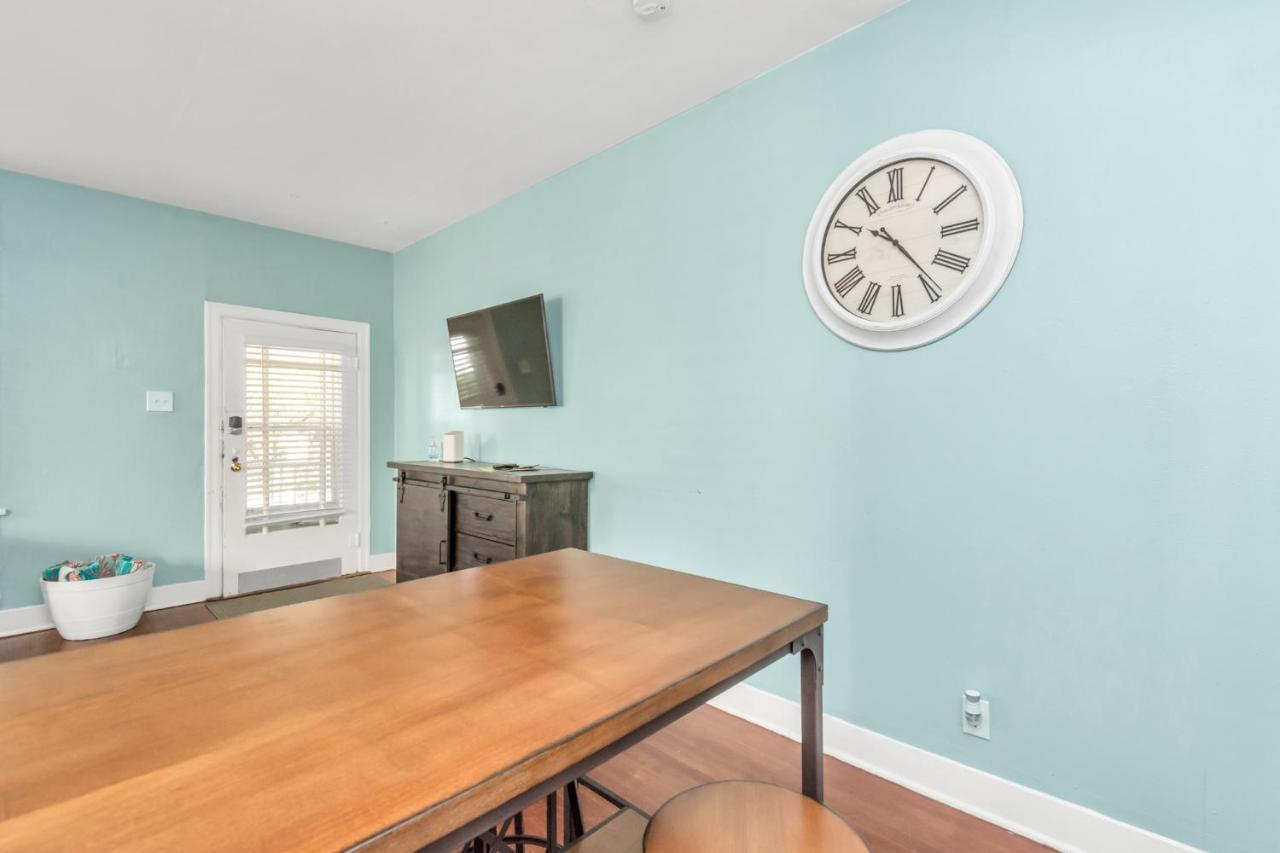 2 Kitchens,2 Living Rooms,4 Bedrooms-Close To All! Galveston Extérieur photo