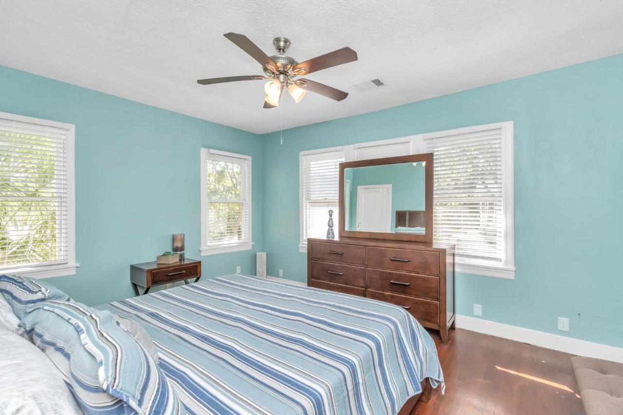 2 Kitchens,2 Living Rooms,4 Bedrooms-Close To All! Galveston Extérieur photo