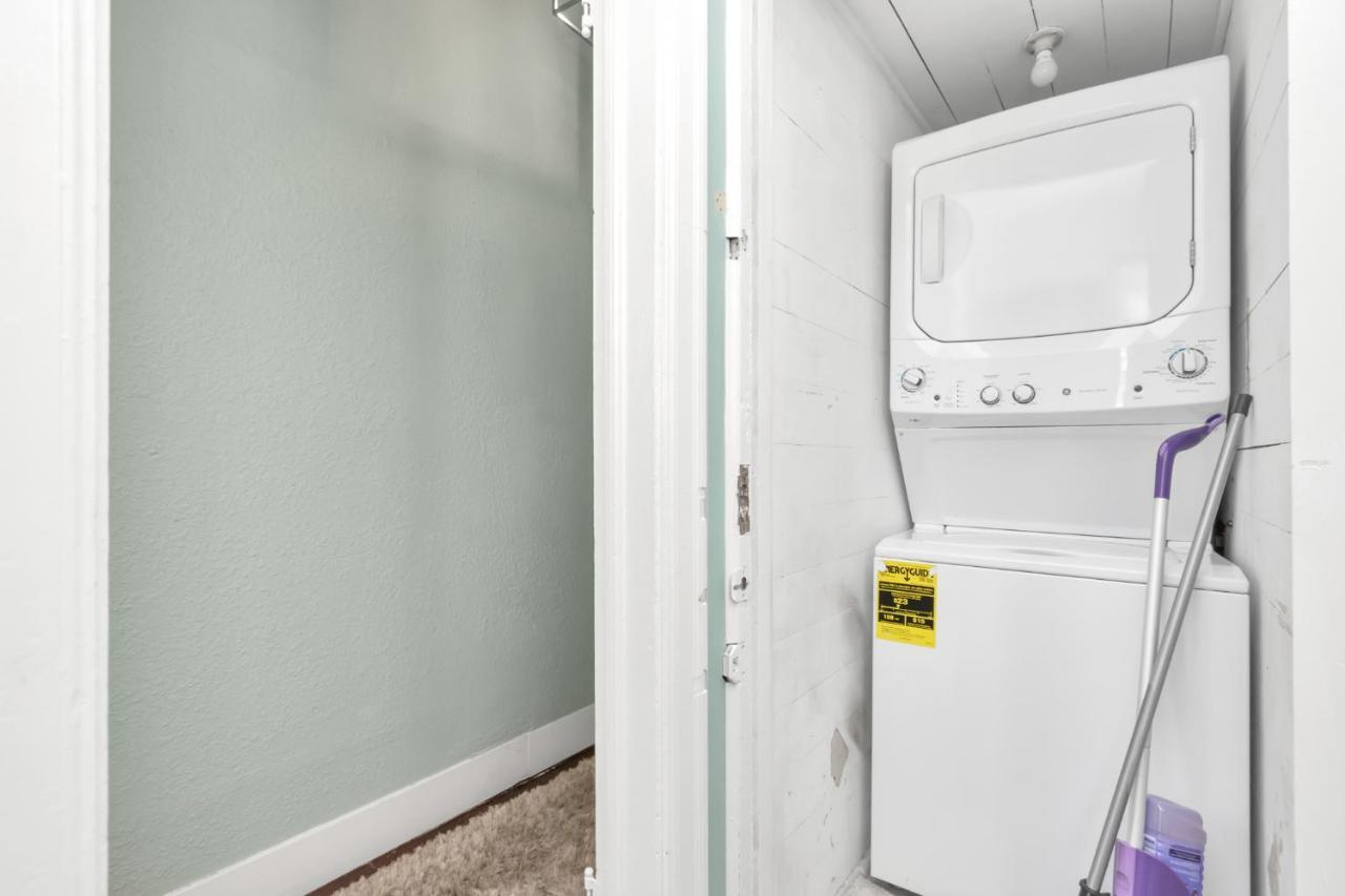 2 Kitchens,2 Living Rooms,4 Bedrooms-Close To All! Galveston Extérieur photo