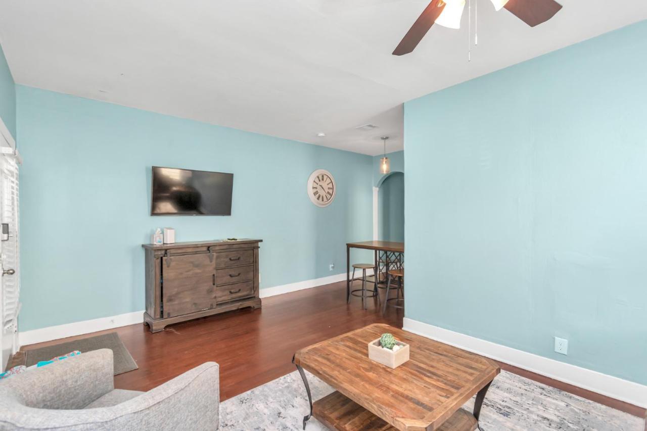 2 Kitchens,2 Living Rooms,4 Bedrooms-Close To All! Galveston Extérieur photo