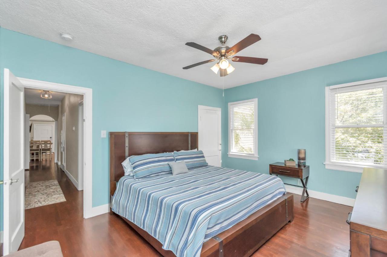 2 Kitchens,2 Living Rooms,4 Bedrooms-Close To All! Galveston Extérieur photo