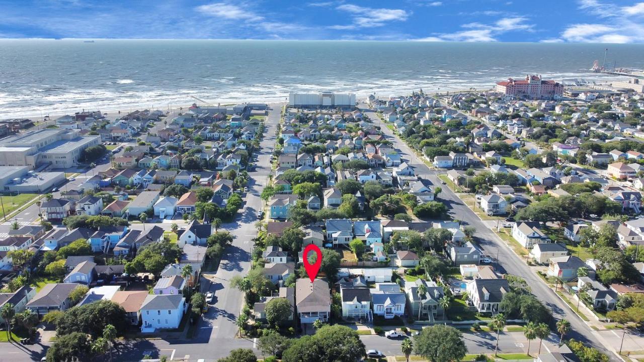 2 Kitchens,2 Living Rooms,4 Bedrooms-Close To All! Galveston Extérieur photo