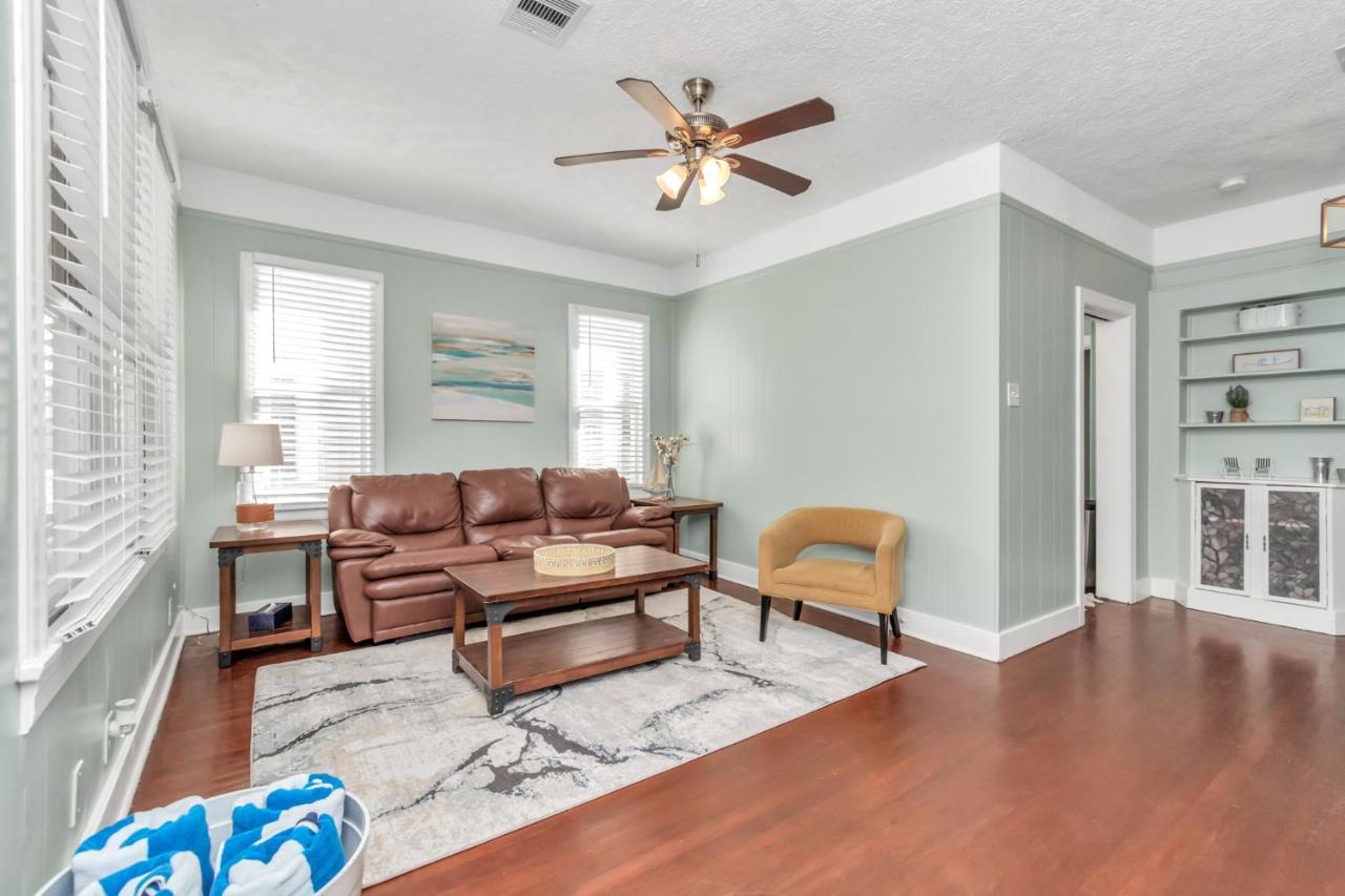 2 Kitchens,2 Living Rooms,4 Bedrooms-Close To All! Galveston Extérieur photo