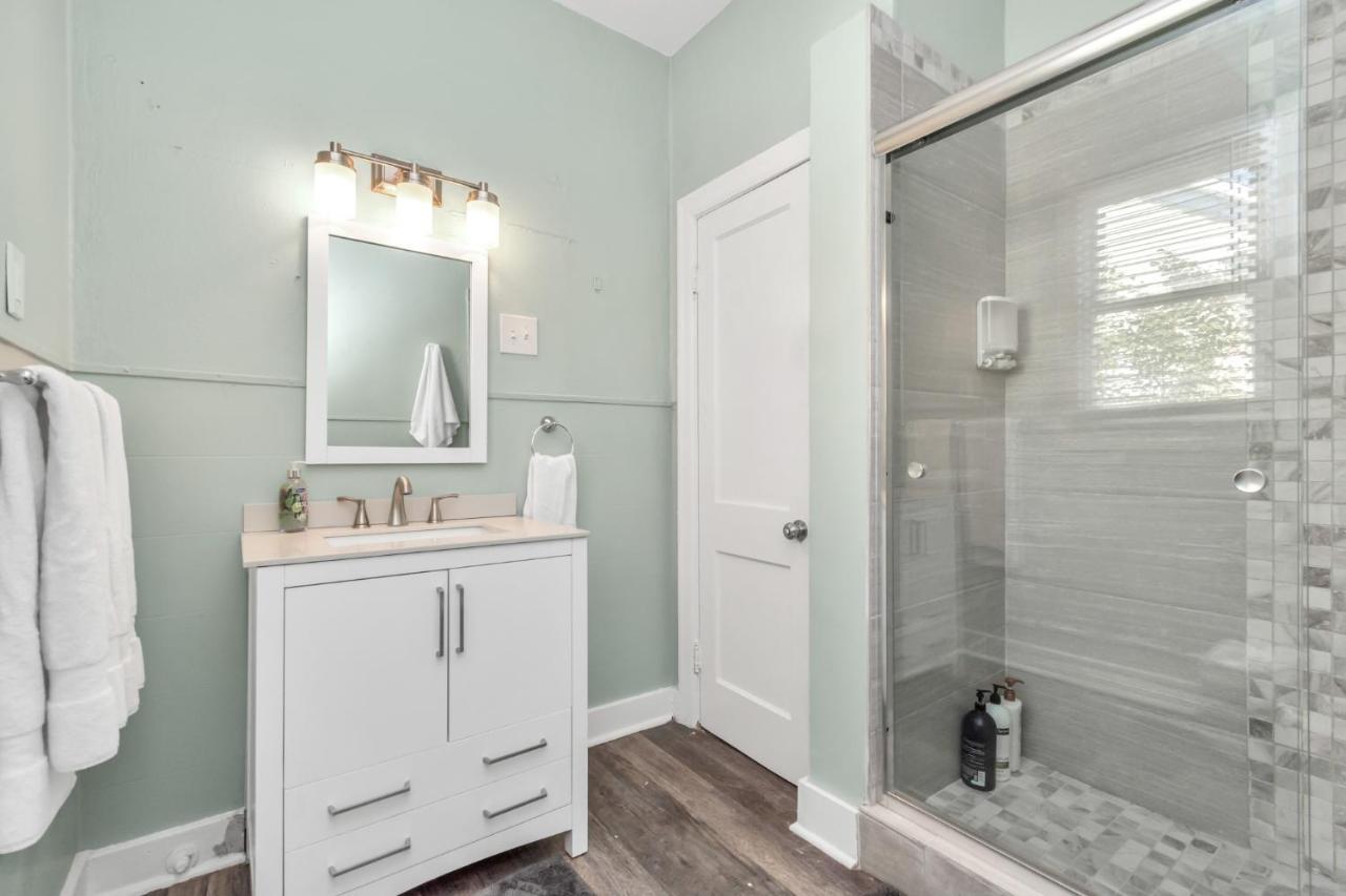 2 Kitchens,2 Living Rooms,4 Bedrooms-Close To All! Galveston Extérieur photo