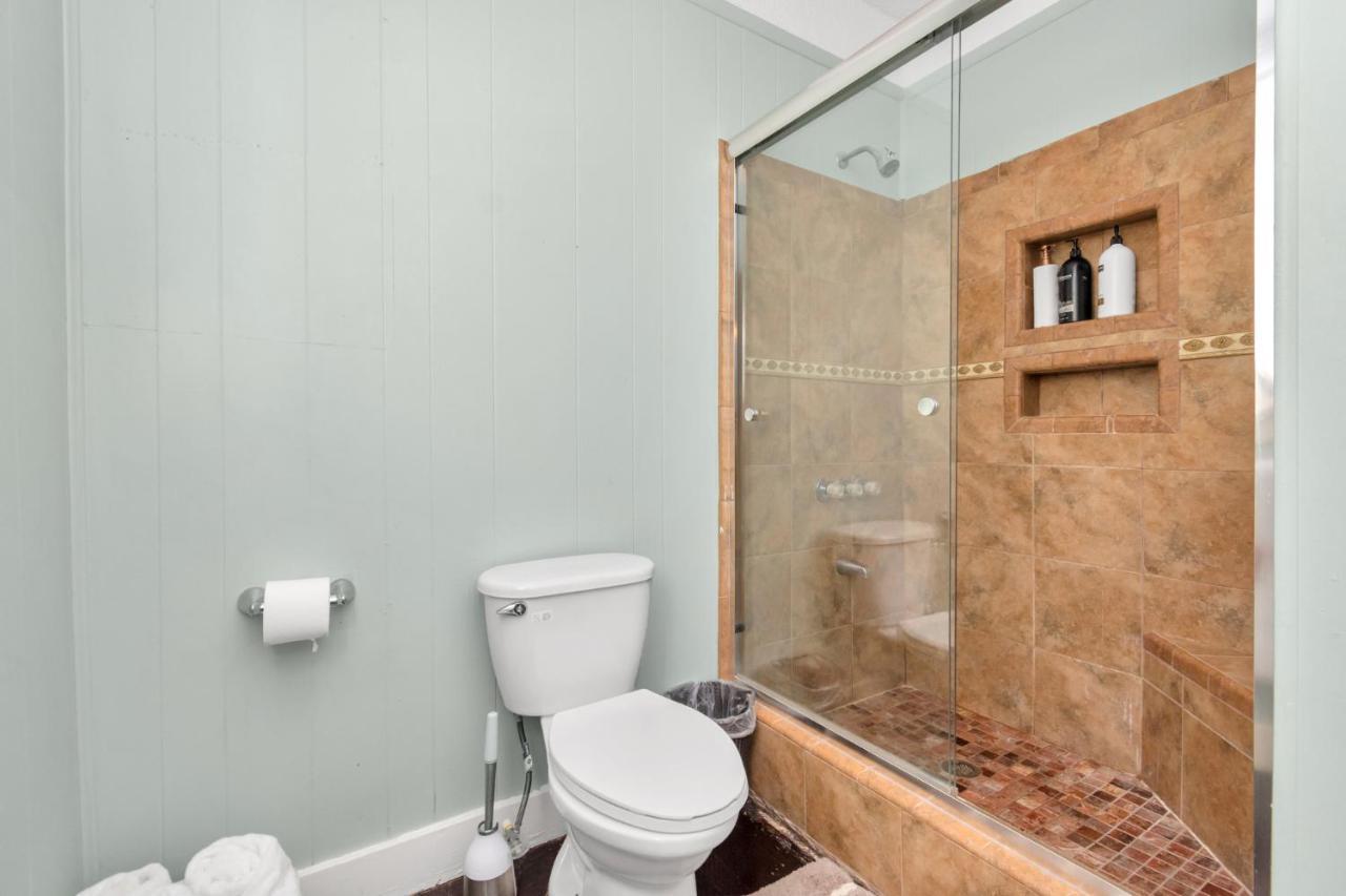 2 Kitchens,2 Living Rooms,4 Bedrooms-Close To All! Galveston Extérieur photo