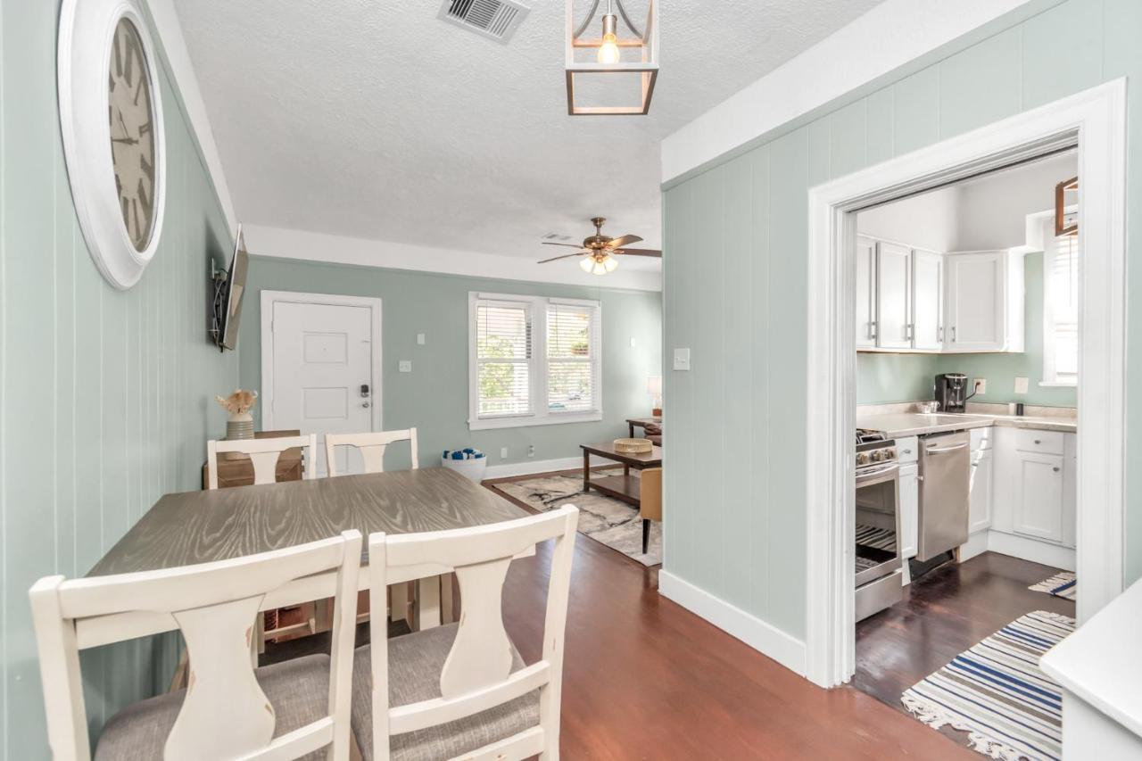 2 Kitchens,2 Living Rooms,4 Bedrooms-Close To All! Galveston Extérieur photo
