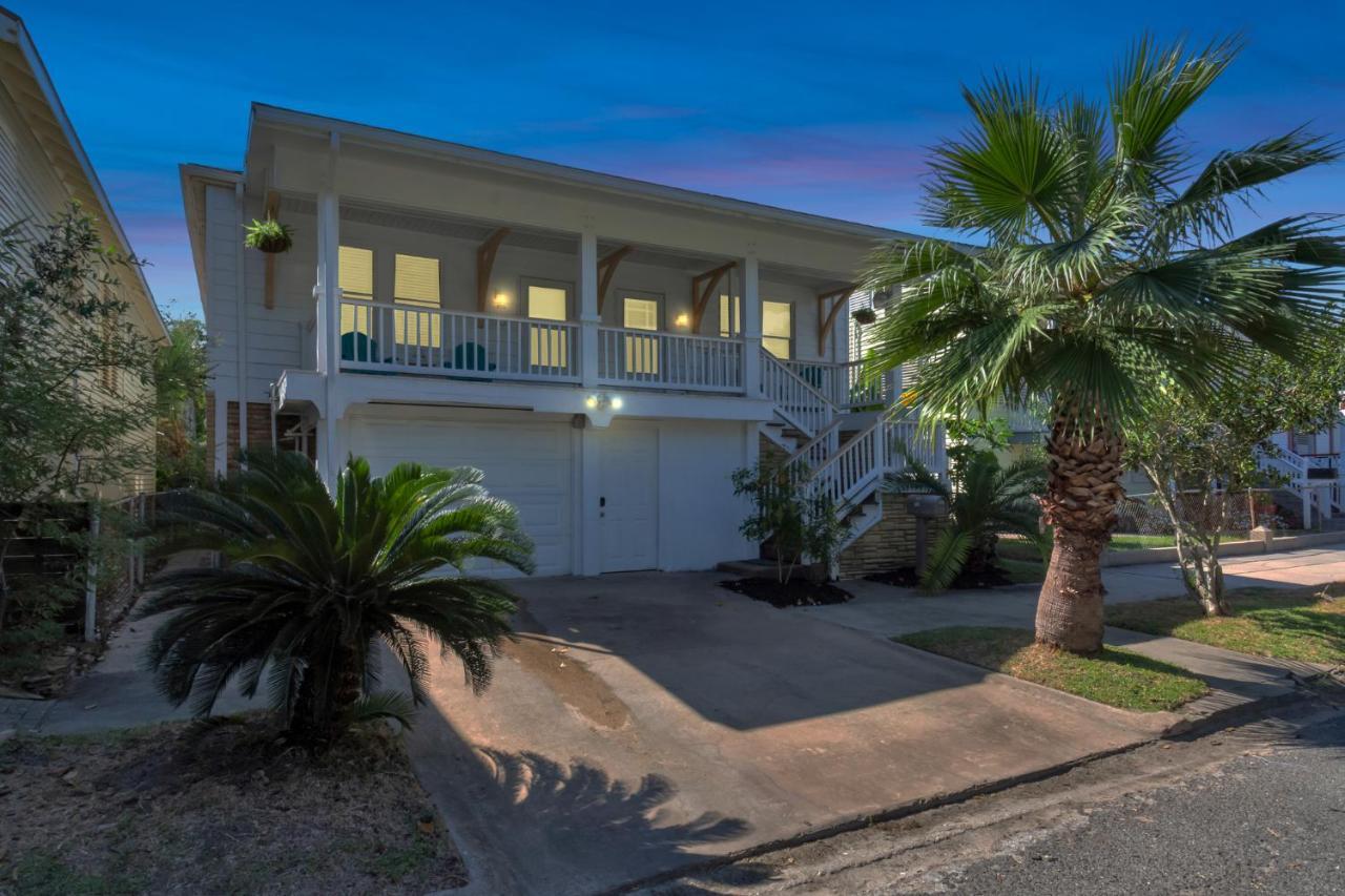 2 Kitchens,2 Living Rooms,4 Bedrooms-Close To All! Galveston Extérieur photo